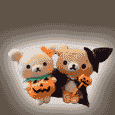 Cute Bears Say Happy Halloween.
